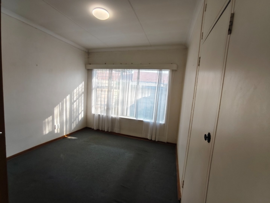 To Let 2 Bedroom Property for Rent in Pellissier Free State